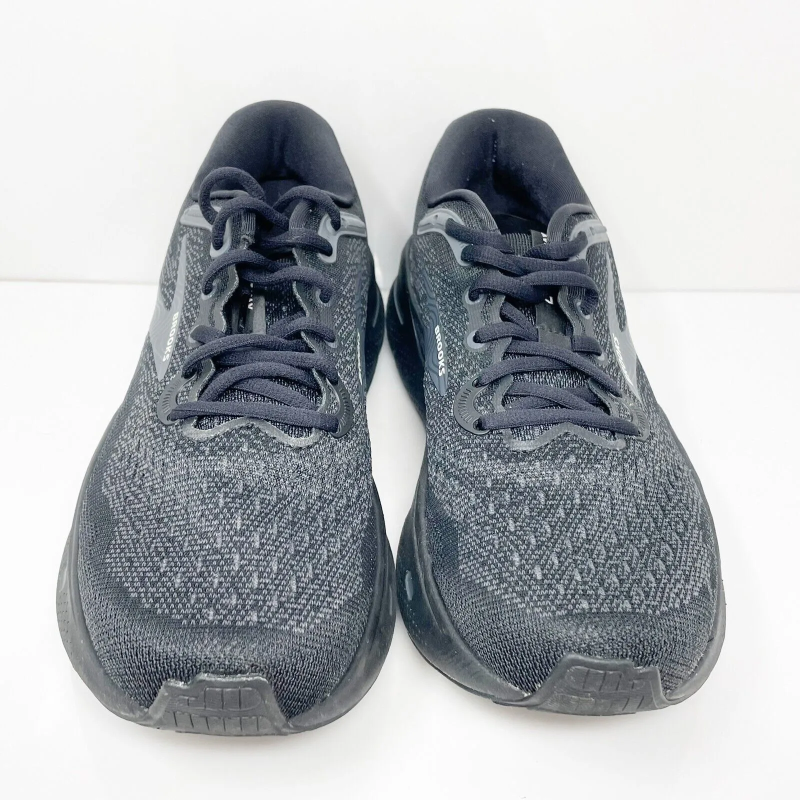 Brooks Womens Ghost Max 1203951B020 Black Running Shoes Sneakers Size 9.5 B