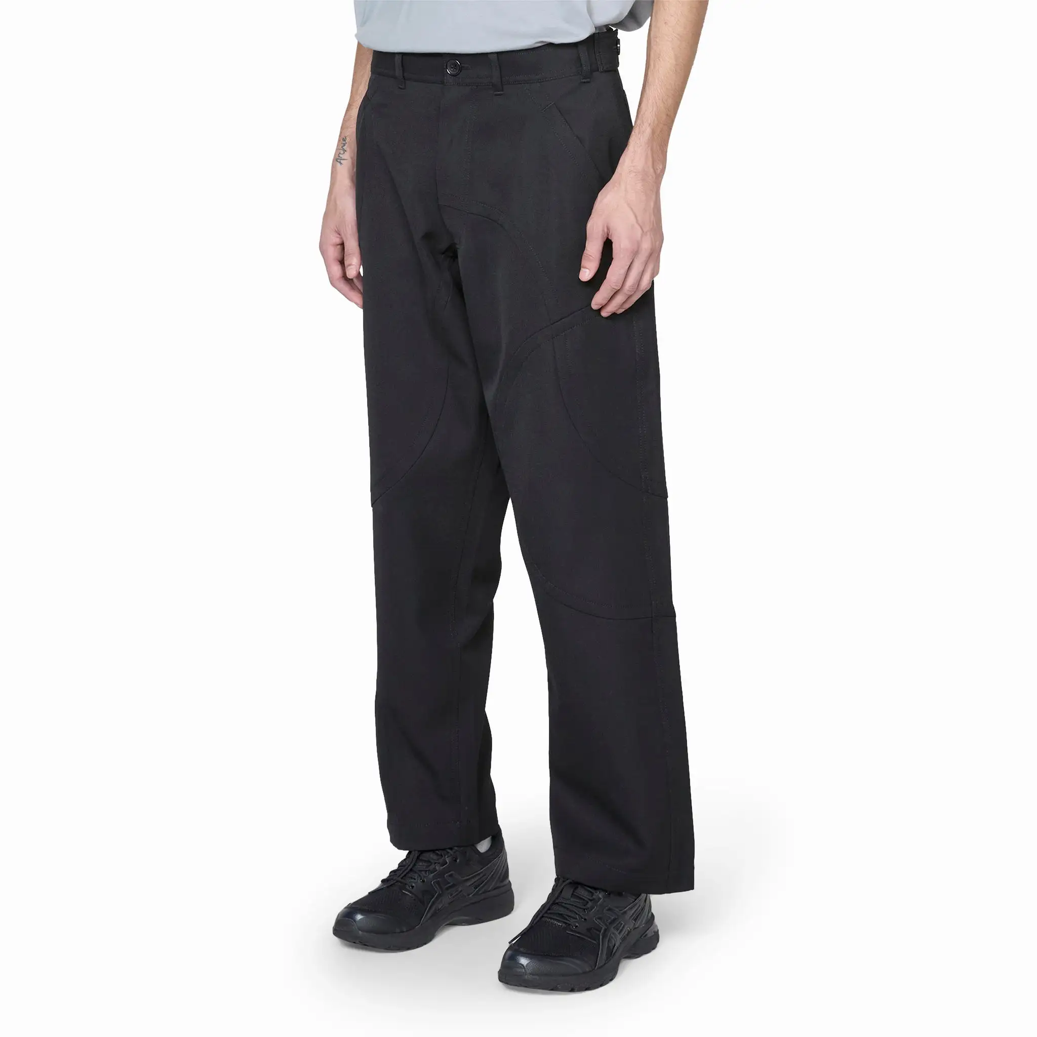 Curve Panelled Pant Black