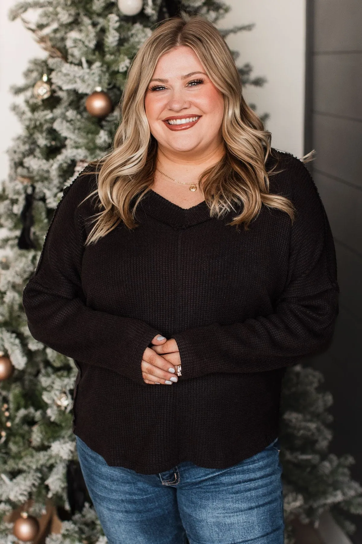 Effortlessly Happy V-Neck Knit Top- Black