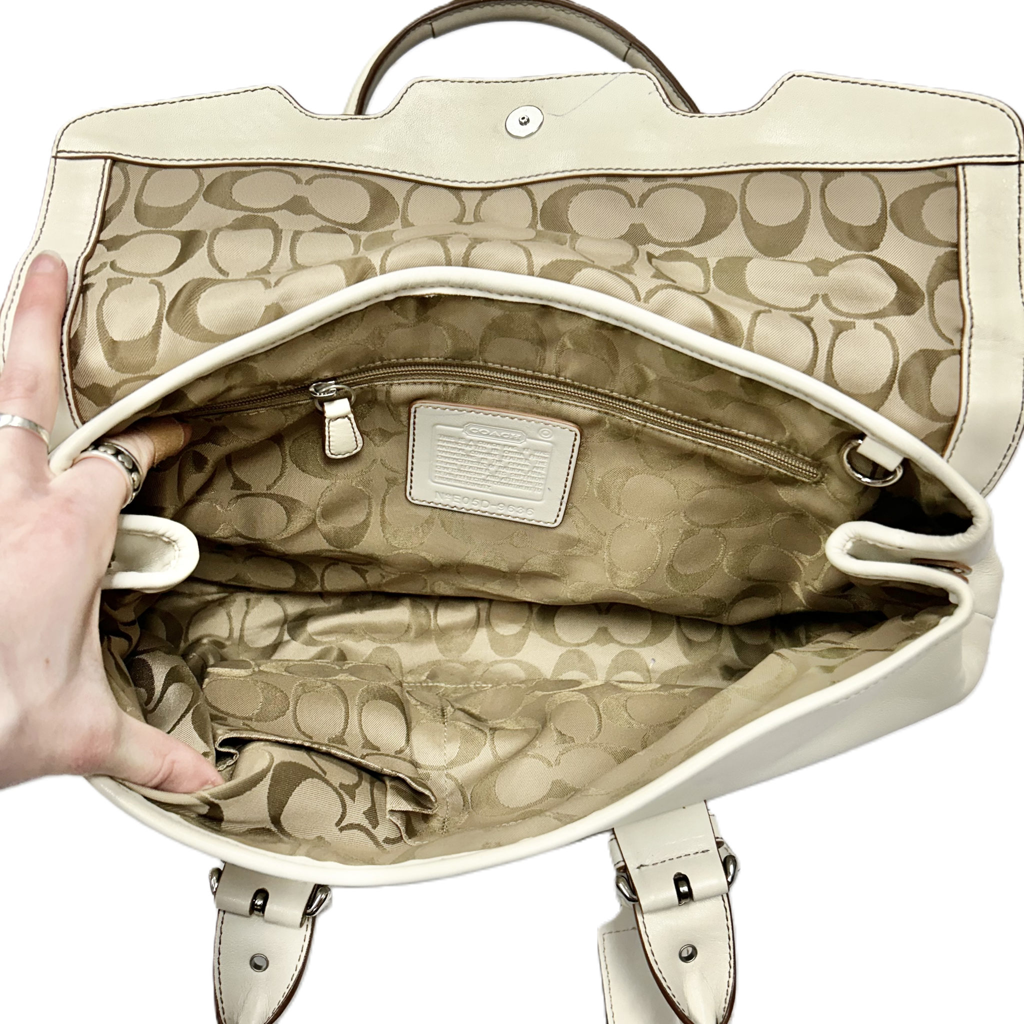 Handbag Designer By Coach  Size: Medium