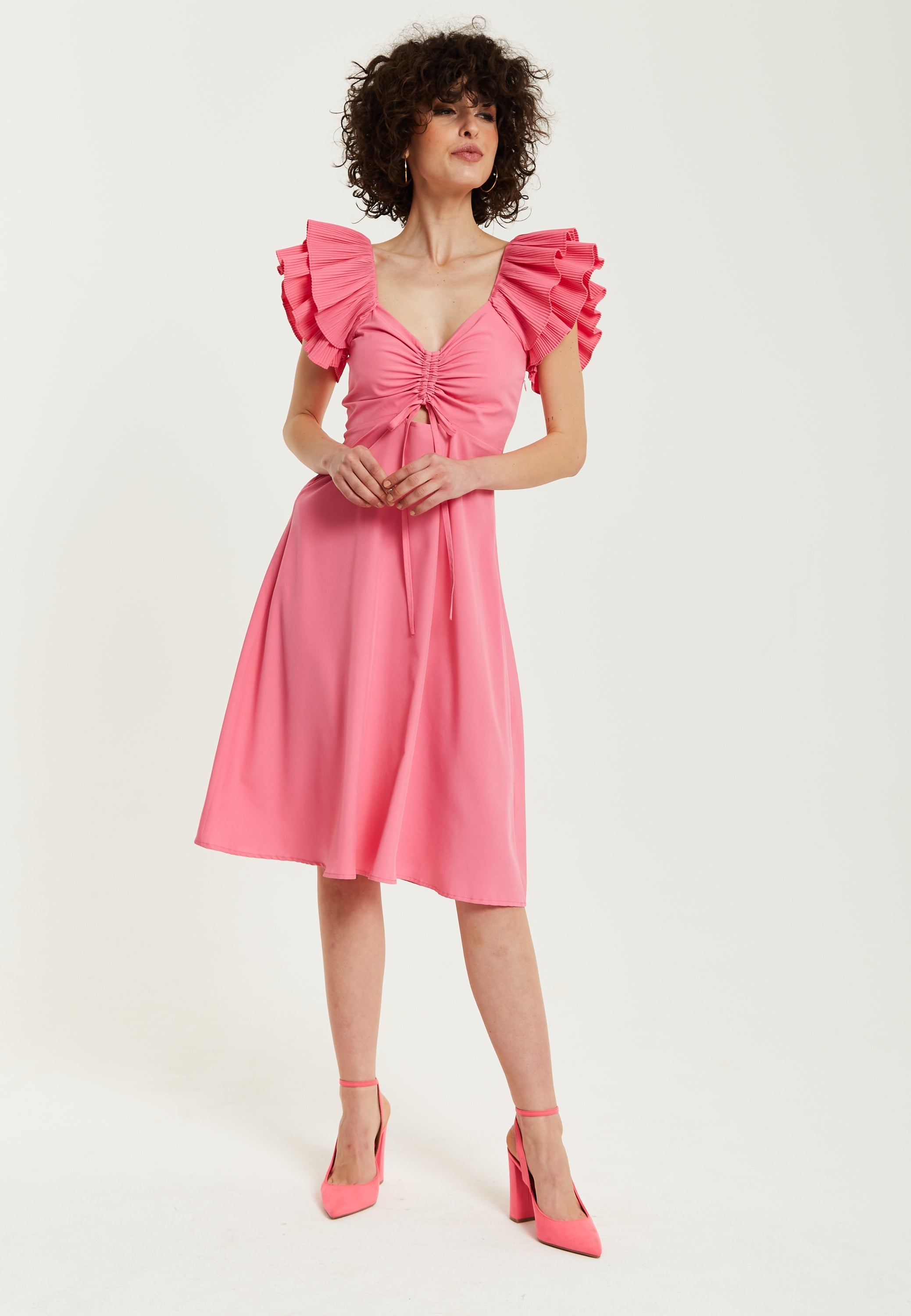 Liquorish Frill Sleeves Midi In Pink With Ruching Front