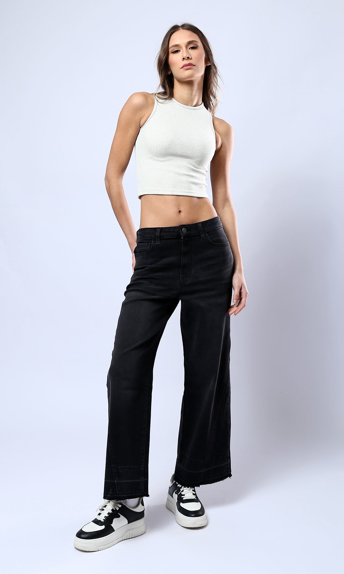 O182220 Solid Black Wide-Leg Jeans With Front Wash