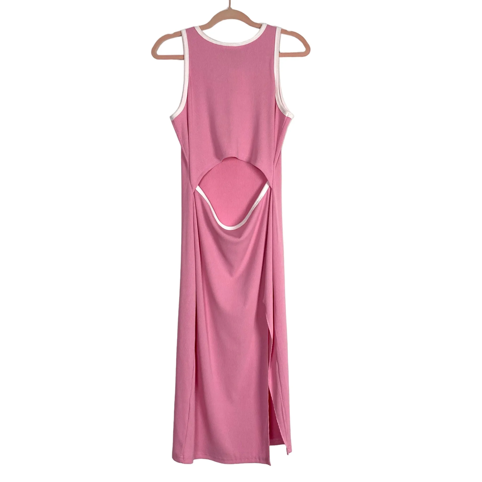 Pretty Garden Pink Ribbed with Front Cut Out and Slit Dress NWT- Size L (see notes)