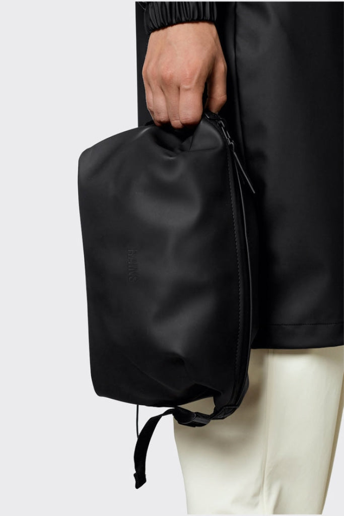 Rains - Weekend Wash Bag - Black