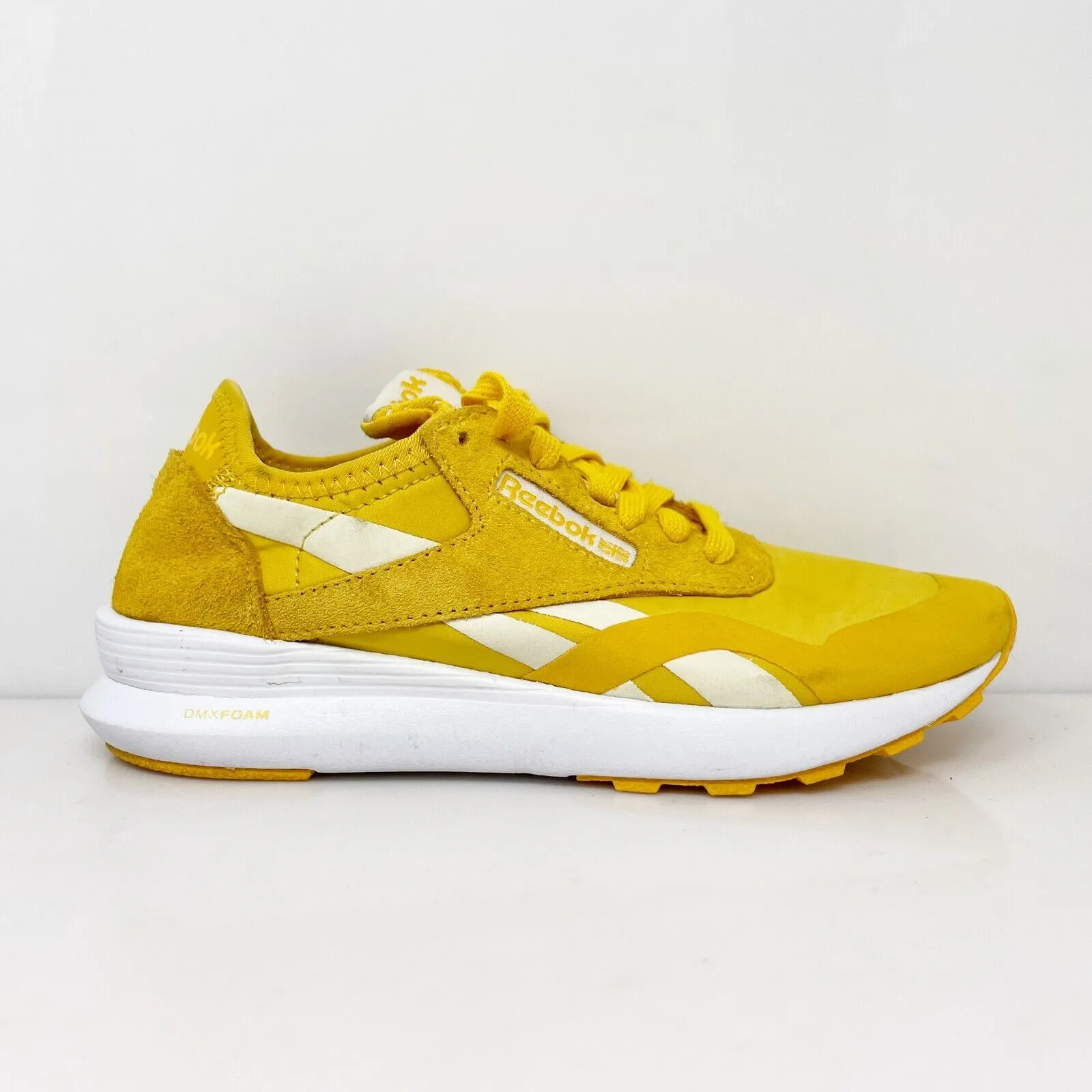 Reebok Womens Classic 059503 Yellow Running Shoes Sneakers Size 5