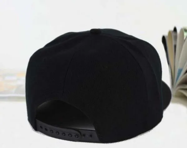 Vogue Snapback Baseball Cap with Embroidery Front for Men or Women